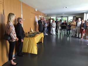 Pastoralassistenz Volker Schmitt eröffnet die Ausstellung